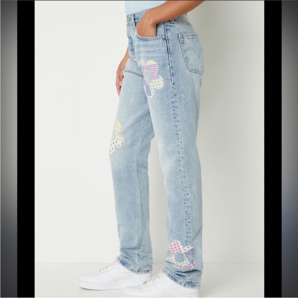 LEVIS 501 Patchwork Flower High Rise Straight Leg Jeans NWT - Picture 4 of 16
